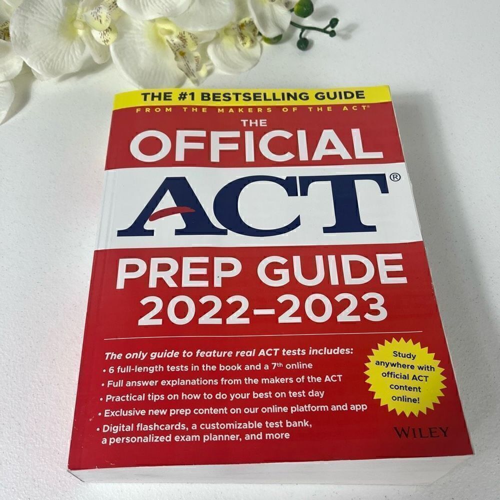 The Official ACT Prep Guide 2022-2023 Used